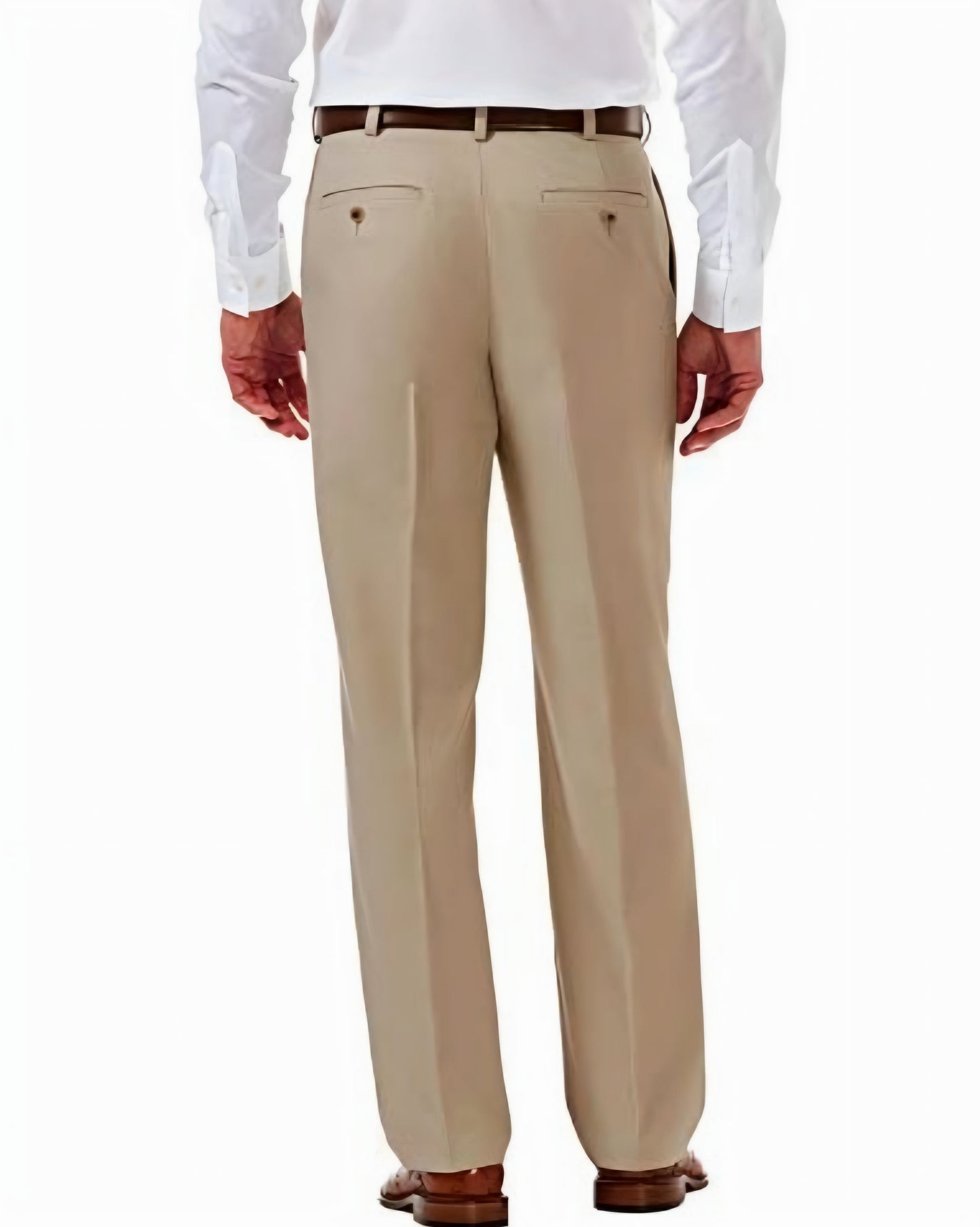 Pantalón de vestir para hombre marca Haggar en color beige; saldo de tienda